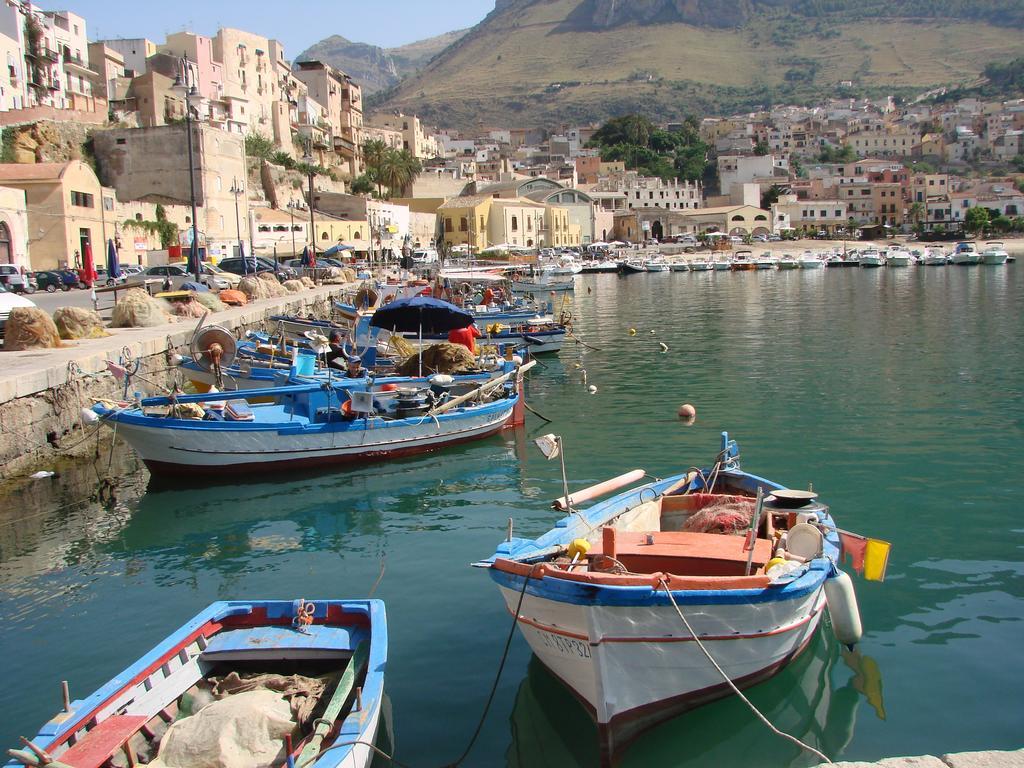 Апартаменты Le Perle Del Golfo Кастелламмаре-дель-Голфо Экстерьер фото